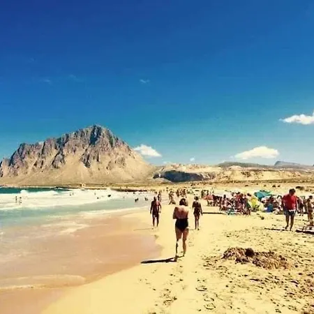 Niria 库斯托纳奇